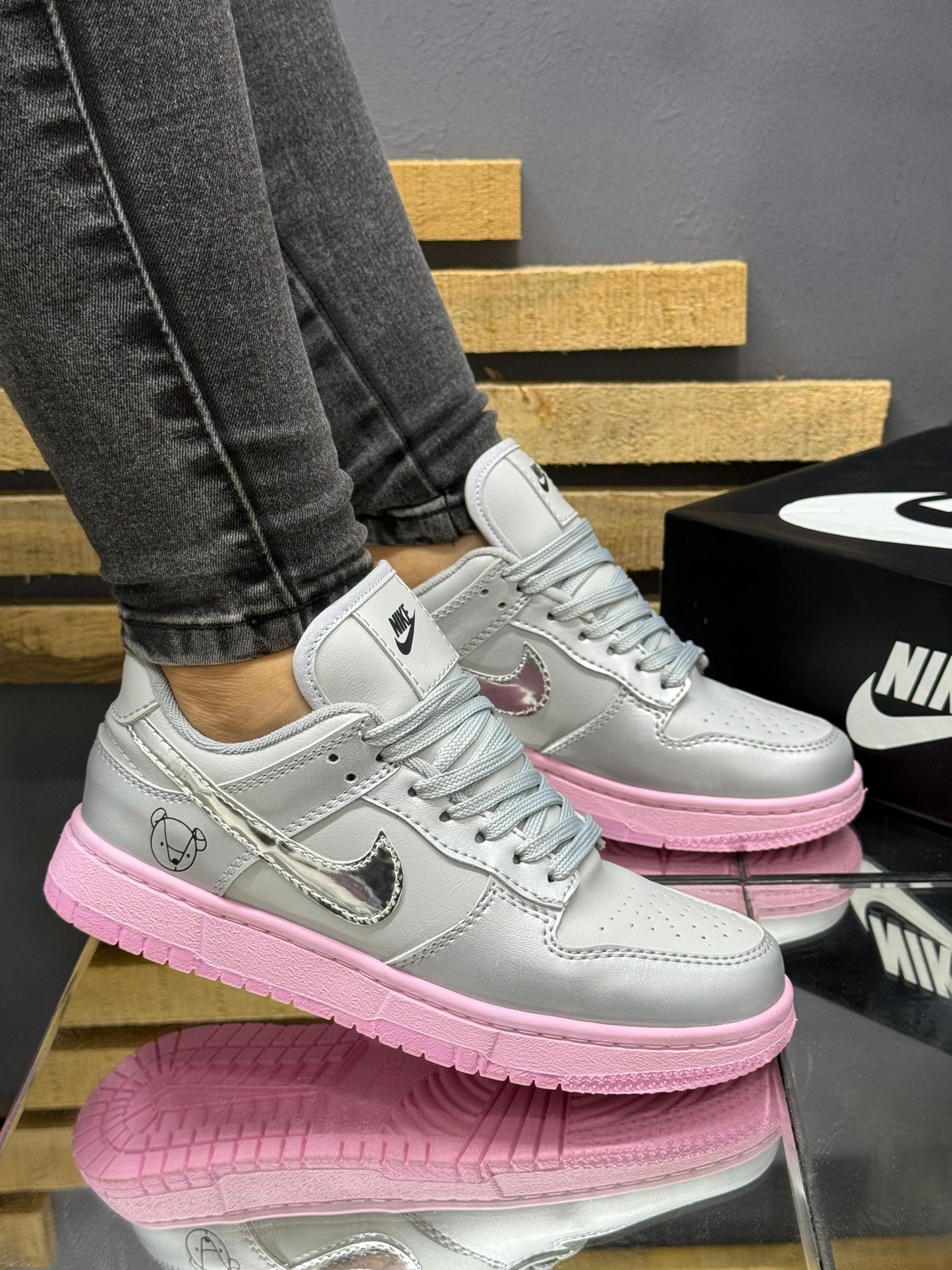 Nike Dunk Sb Moschino Para Dama
